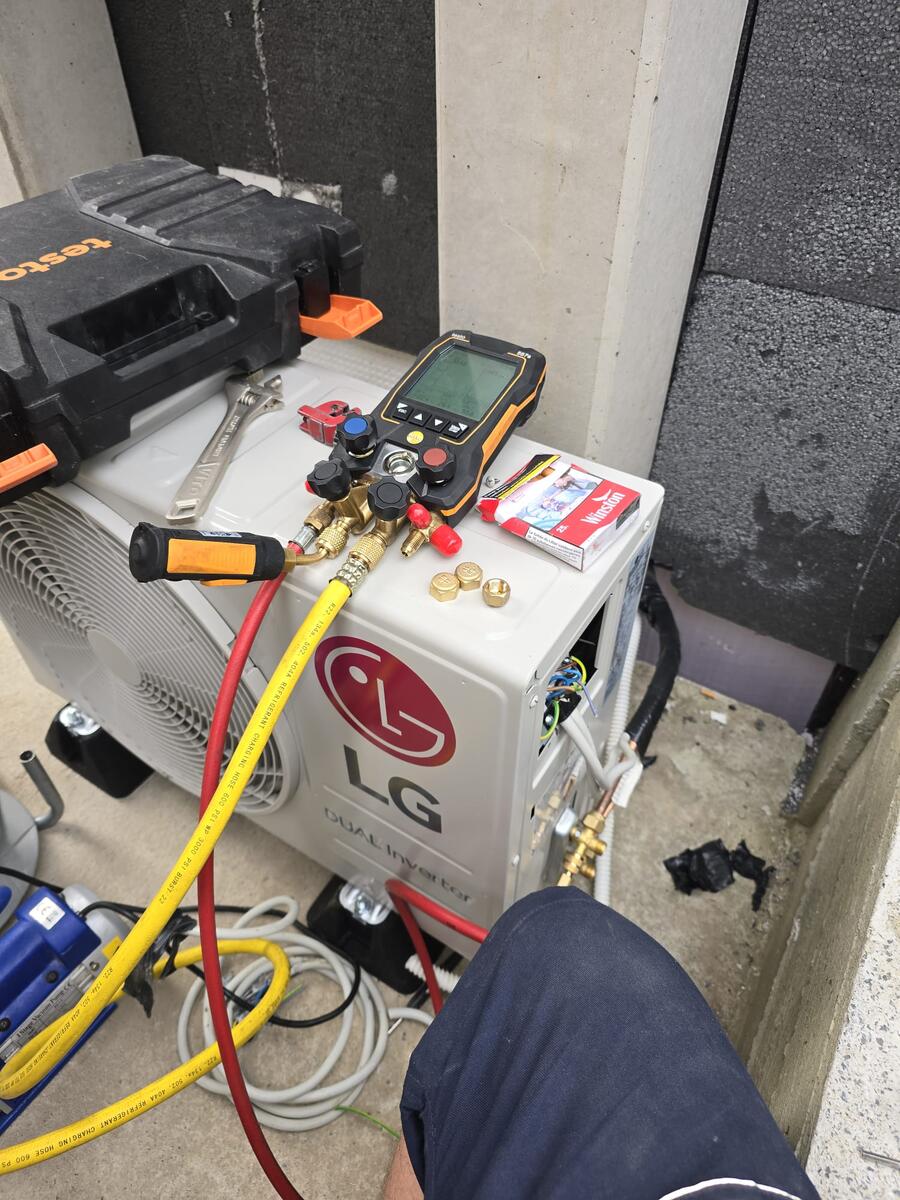 Diagnostic testo AC lg dual inverter